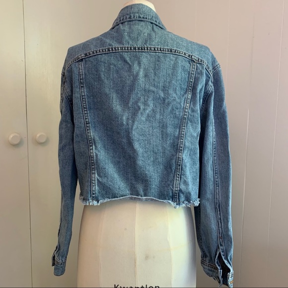 COPY - BDG Cropped Denim Jacket - Picture 3 of 3